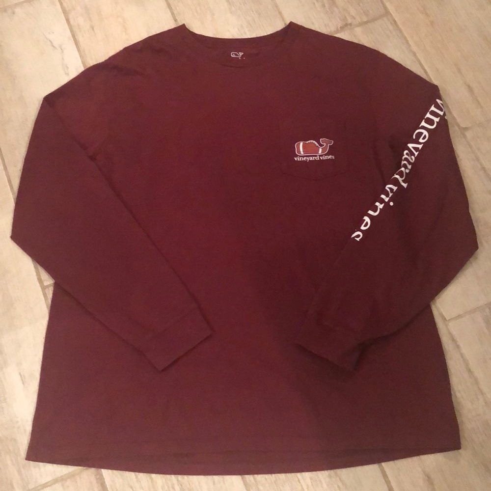 Men Vineyard Vines Long Sleeve T. XL